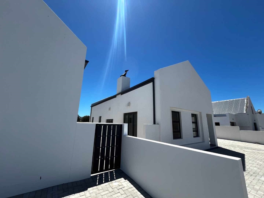 3 Bedroom Property for Sale in Britannia Bay Western Cape